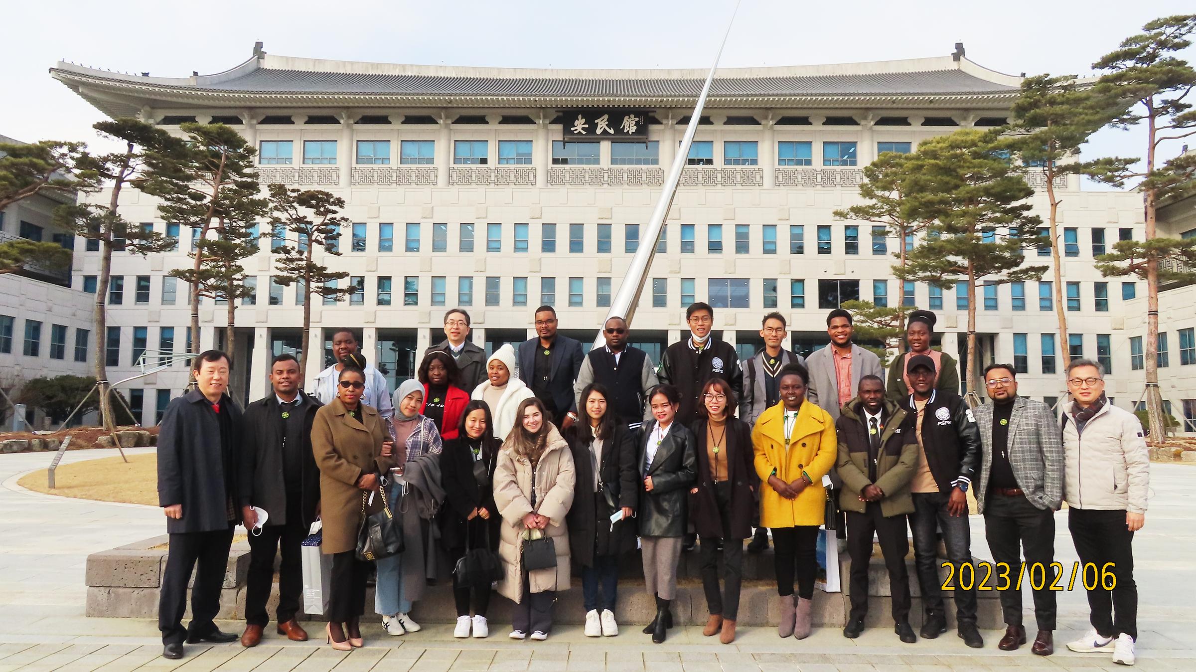 Visit to the Gyeongsangbuk-do Government